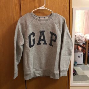 Gap crew neck sweatshirt